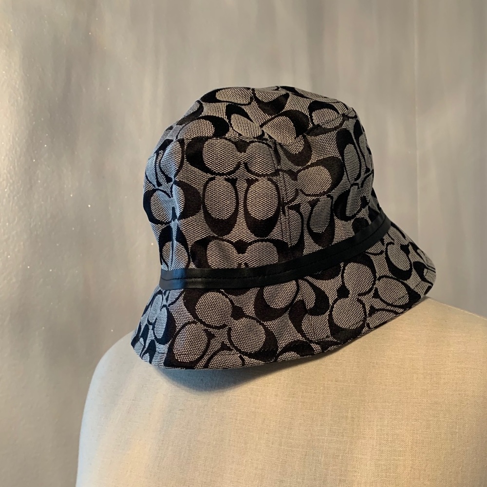 Coach bucket hat